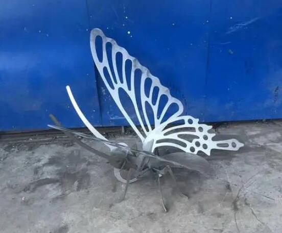 户外景观镂空不锈钢蝴蝶雕塑